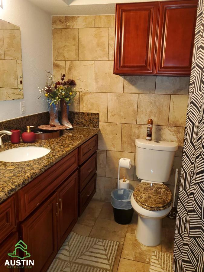 Austin Uncommon Room Rentals מראה חיצוני תמונה
