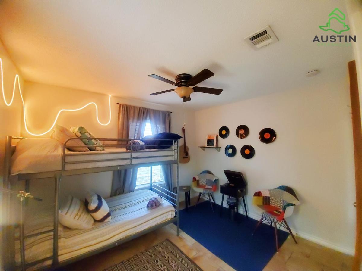 Austin Uncommon Room Rentals מראה חיצוני תמונה