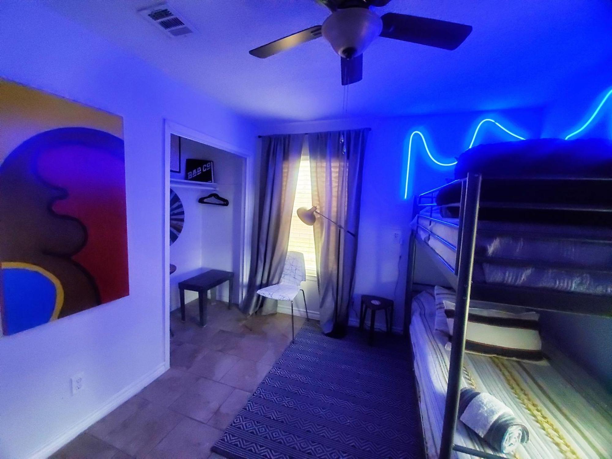 Austin Uncommon Room Rentals מראה חיצוני תמונה